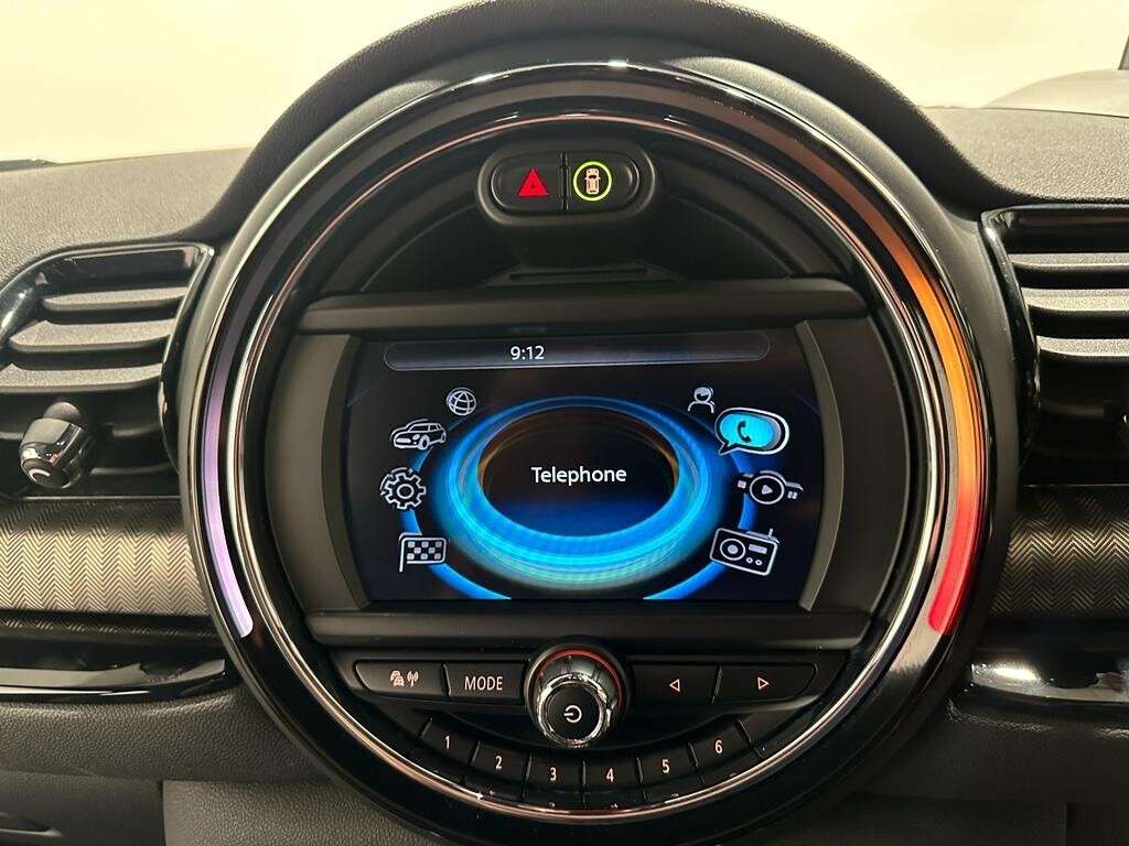 2015 MINI CLUBMAN 2015 MINI CLUBMAN