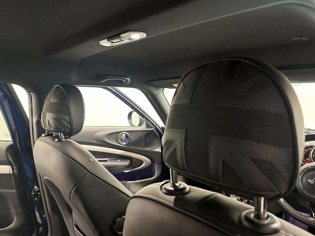 2015 MINI CLUBMAN 2015 MINI CLUBMAN