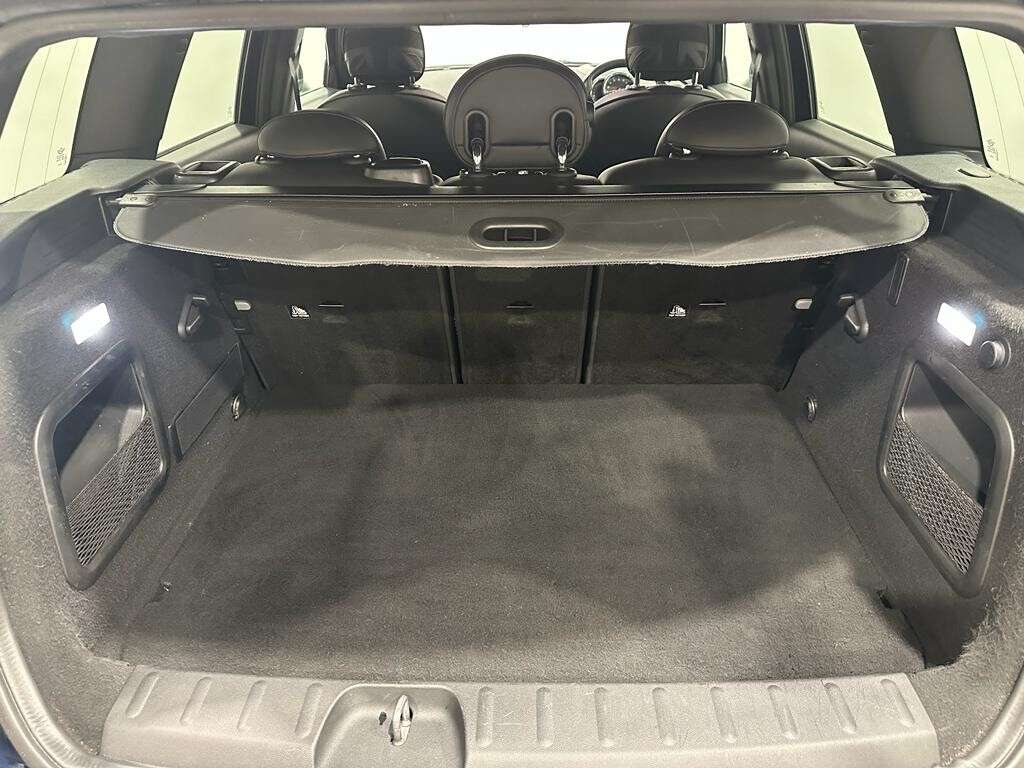 2015 MINI CLUBMAN 2015 MINI CLUBMAN