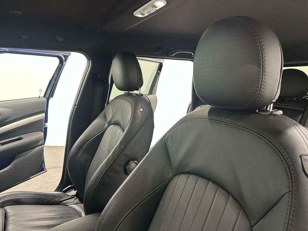 2015 MINI CLUBMAN 2015 MINI CLUBMAN