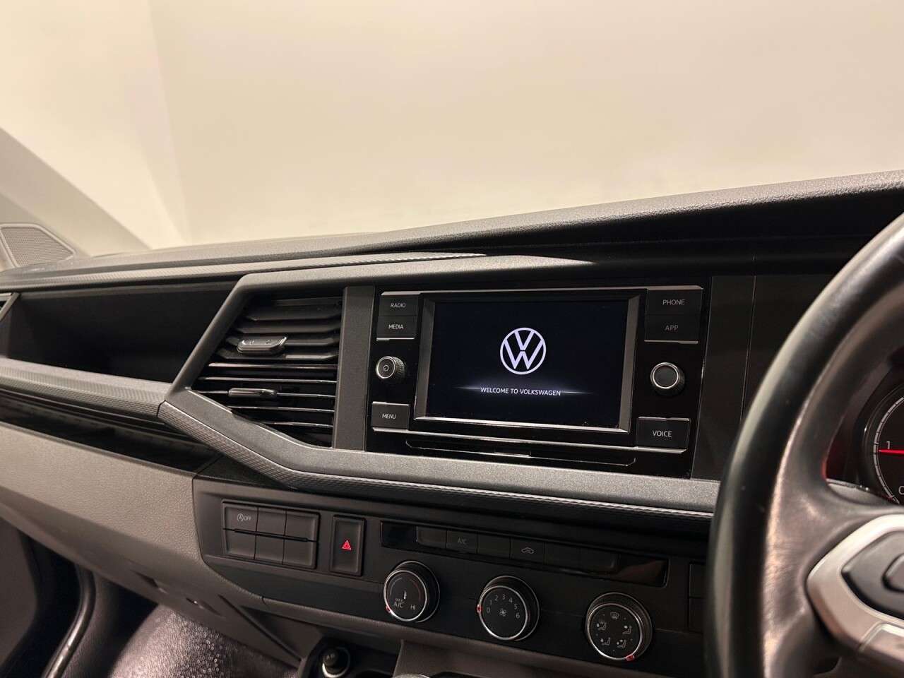 2022 VOLKSWAGEN TRANSPORTER 2022 VOLKSWAGEN TRANSPORTER