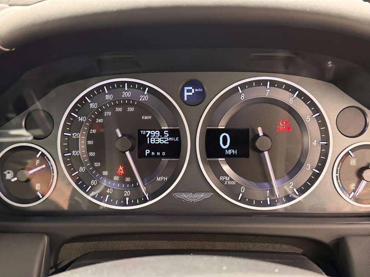 2009 ASTON MARTIN DBS 2009 ASTON MARTIN DBS