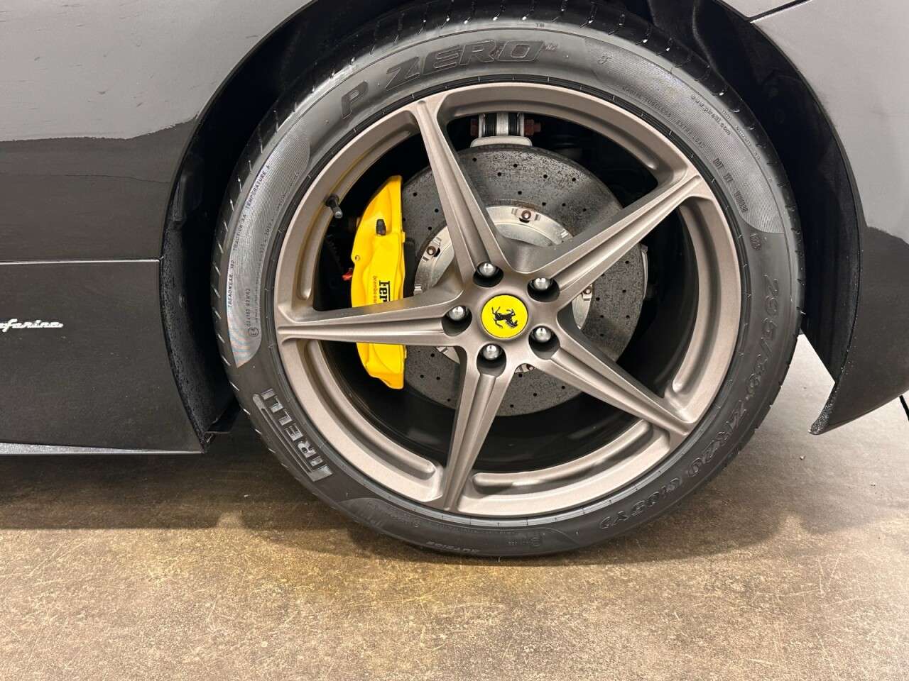 2011 FERRARI 458 ITALIA 2011 FERRARI 458 ITALIA