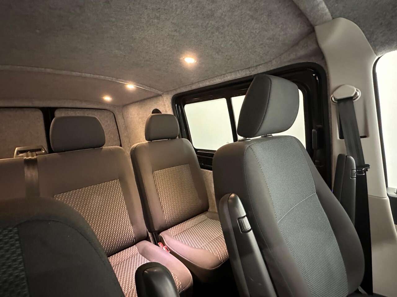 2016 VOLKSWAGEN TRANSPORTER 2016 VOLKSWAGEN TRANSPORTER