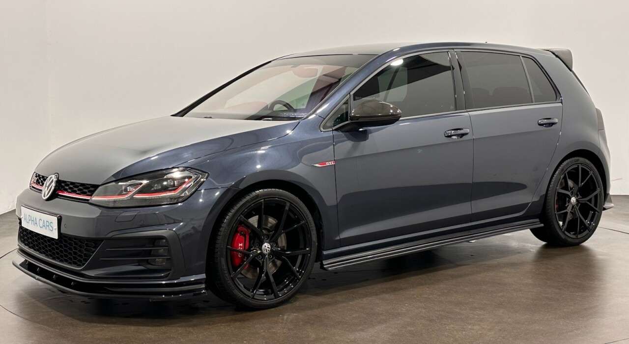 2019 VOLKSWAGEN GOLF 2019 VOLKSWAGEN GOLF