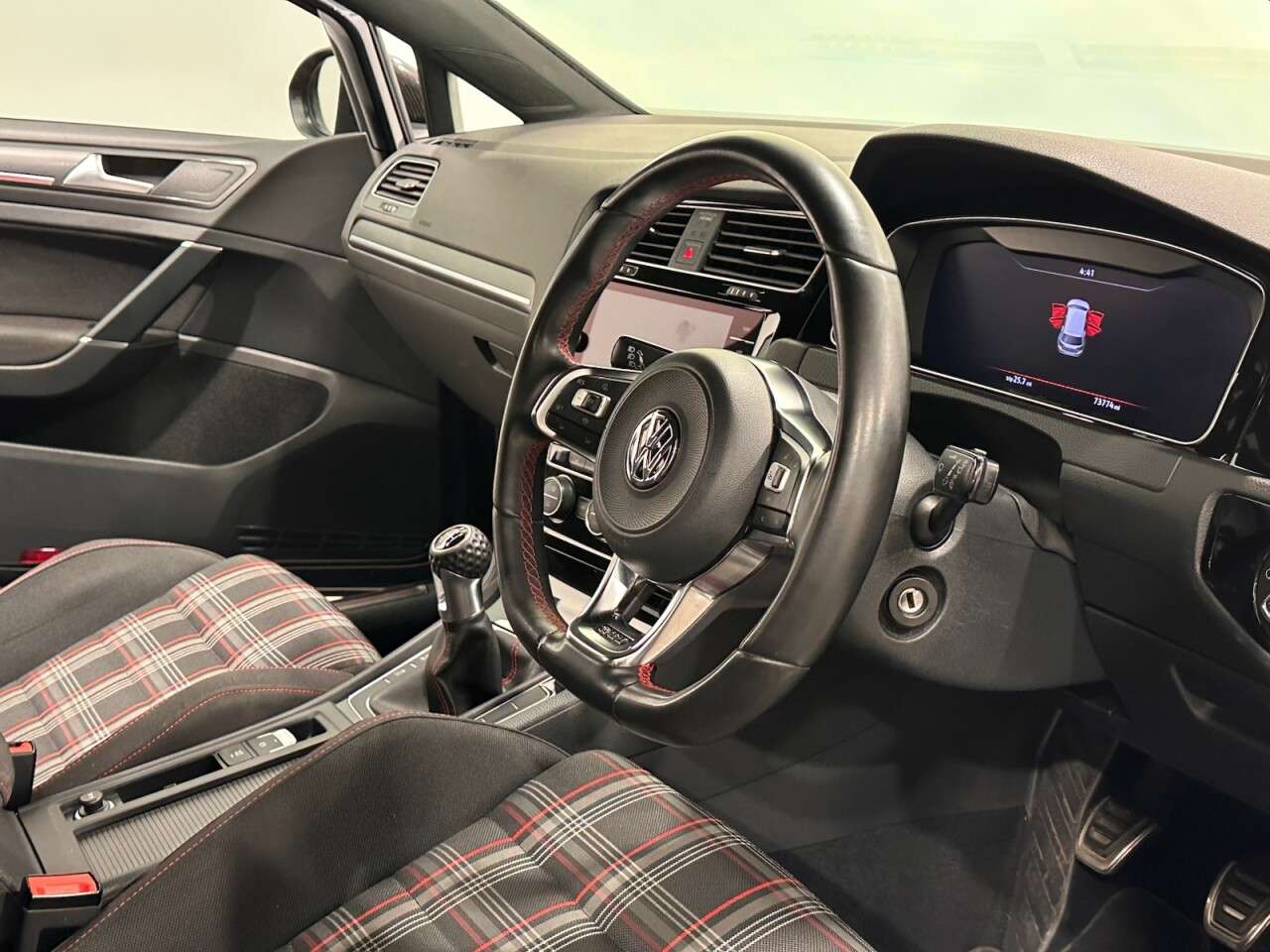 2019 VOLKSWAGEN GOLF 2019 VOLKSWAGEN GOLF