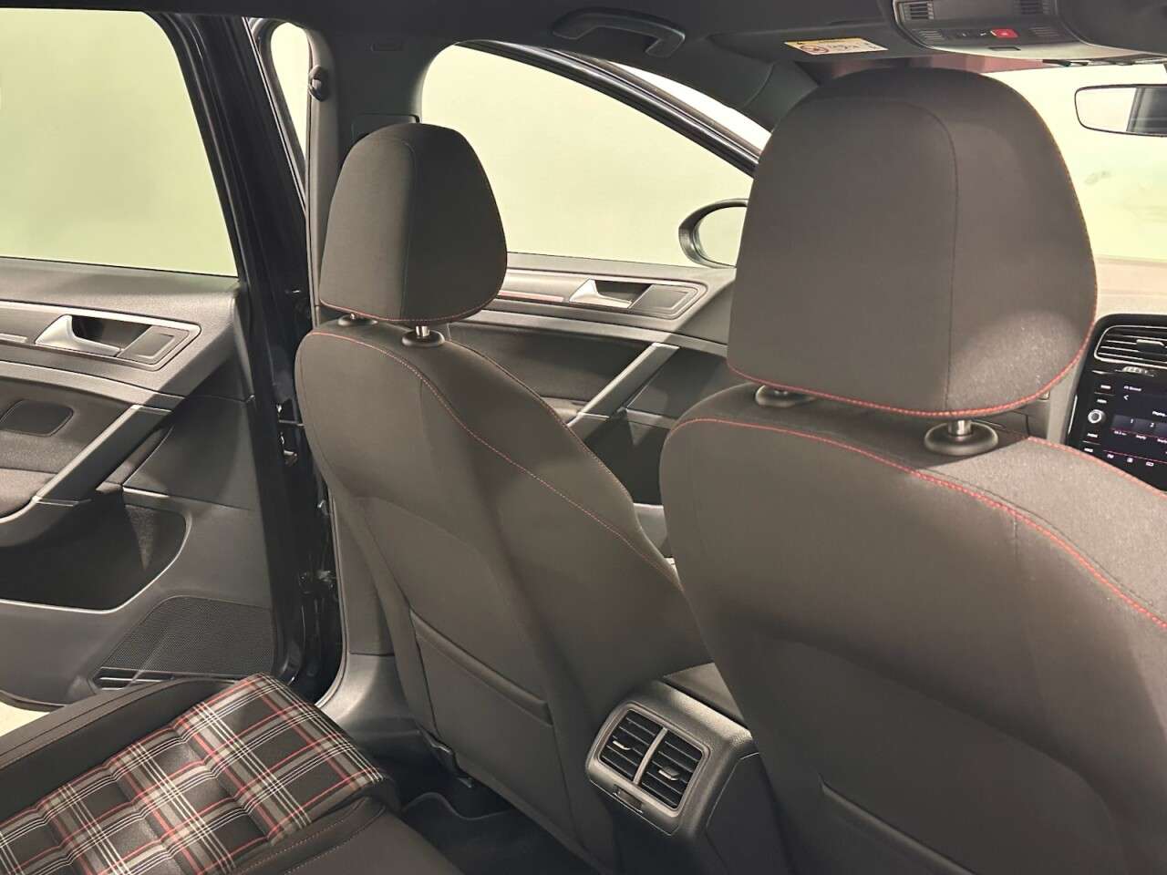 2019 VOLKSWAGEN GOLF 2019 VOLKSWAGEN GOLF