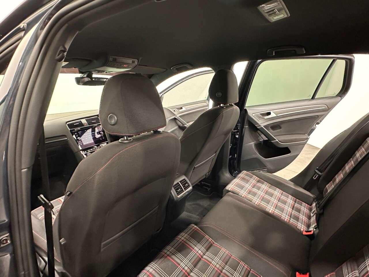 2019 VOLKSWAGEN GOLF 2019 VOLKSWAGEN GOLF