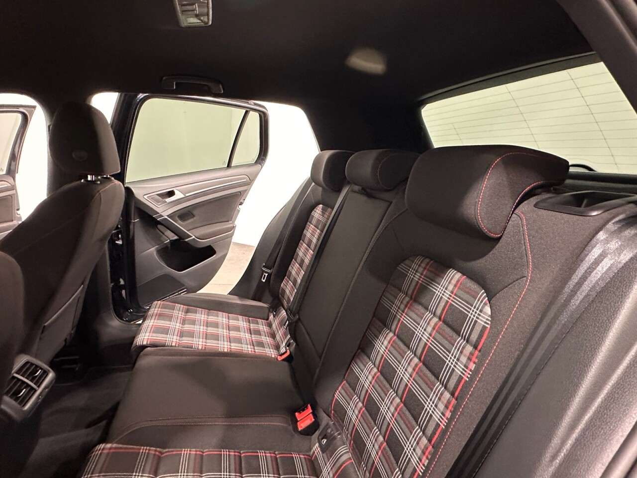 2019 VOLKSWAGEN GOLF 2019 VOLKSWAGEN GOLF