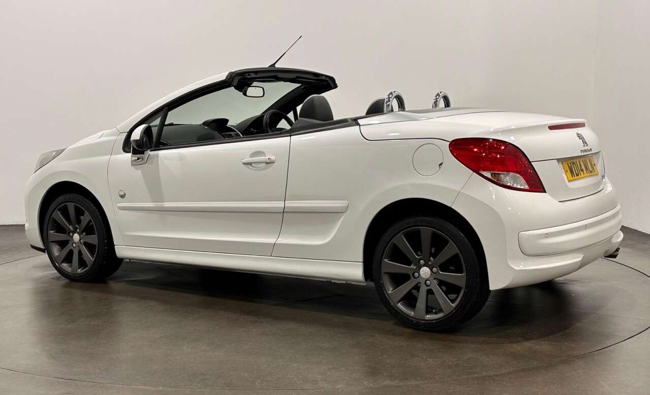 2014 PEUGEOT 207 2014 PEUGEOT 207