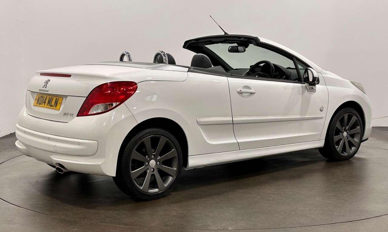 2014 PEUGEOT 207 2014 PEUGEOT 207