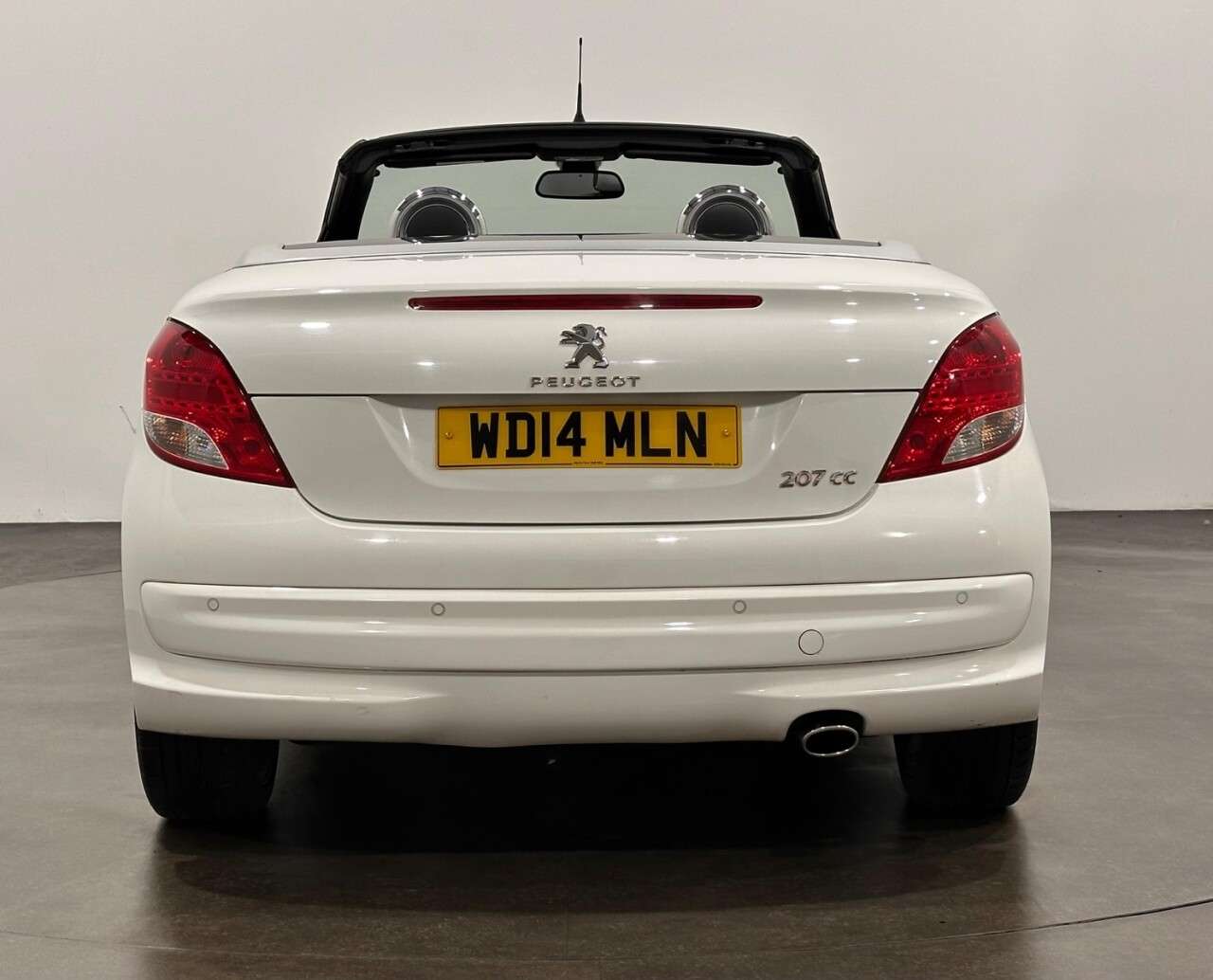 2014 PEUGEOT 207 2014 PEUGEOT 207