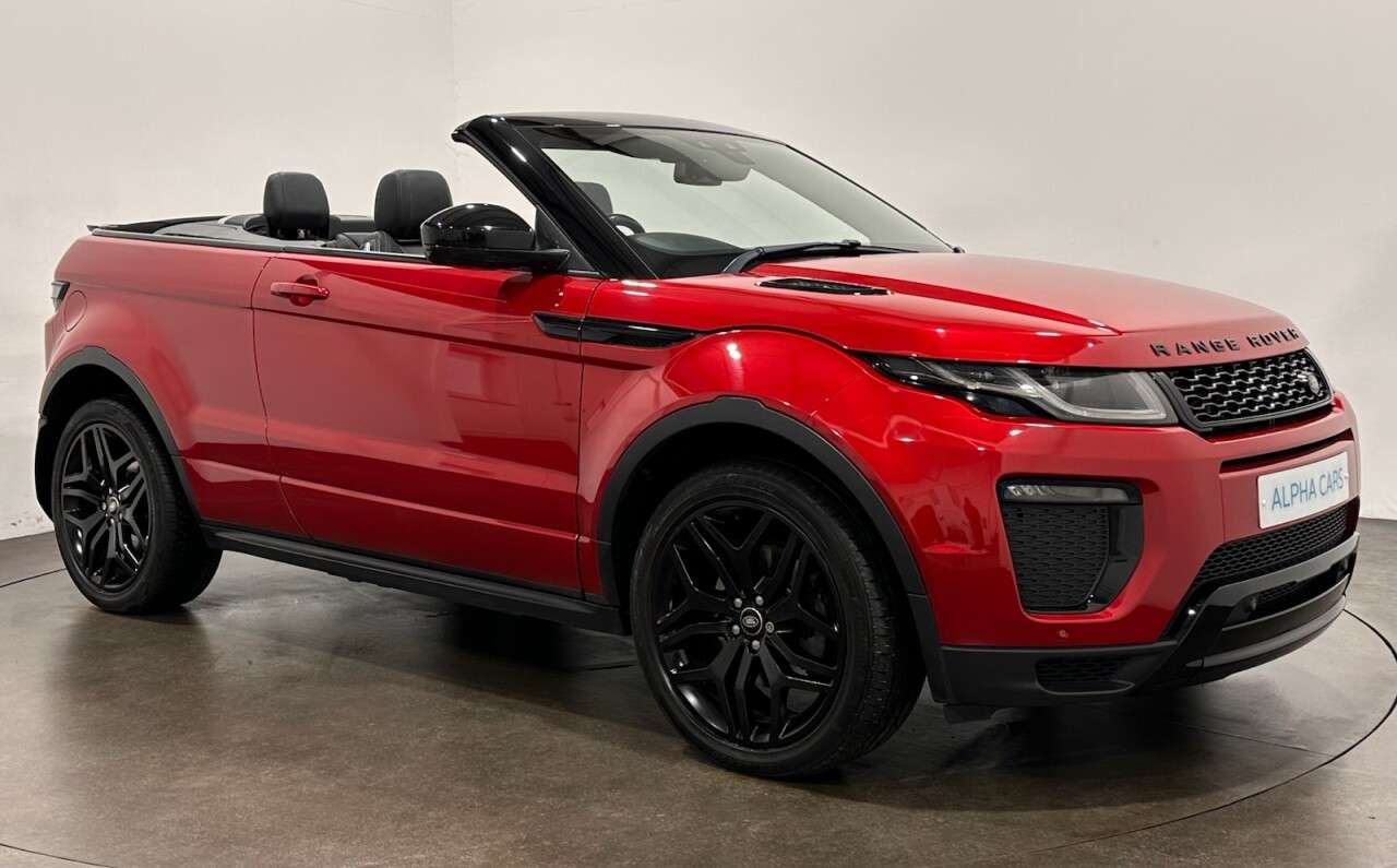 A 2017 LAND ROVER RANGE ROVER EVOQUE 2.0 TD4 HSE Dynamic Convertible 2dr Diesel Auto 4WD Euro 6 (s/s) (180 ps) 1 A 2017 LAND ROVER RANGE ROVER EVOQUE 2.0 TD4 HSE Dynamic Convertible 2dr Diesel Auto 4WD Euro 6 (s/s) (180 ps) 1