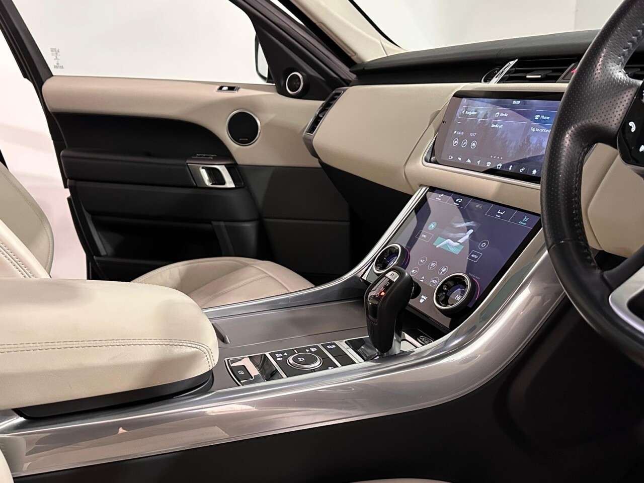 2018 LAND ROVER RANGE ROVER SPORT 2018 LAND ROVER RANGE ROVER SPORT