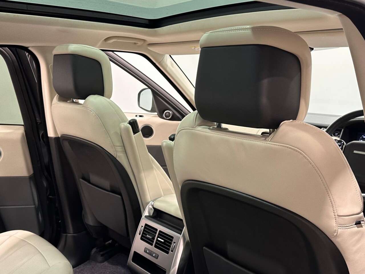 2018 LAND ROVER RANGE ROVER SPORT 2018 LAND ROVER RANGE ROVER SPORT