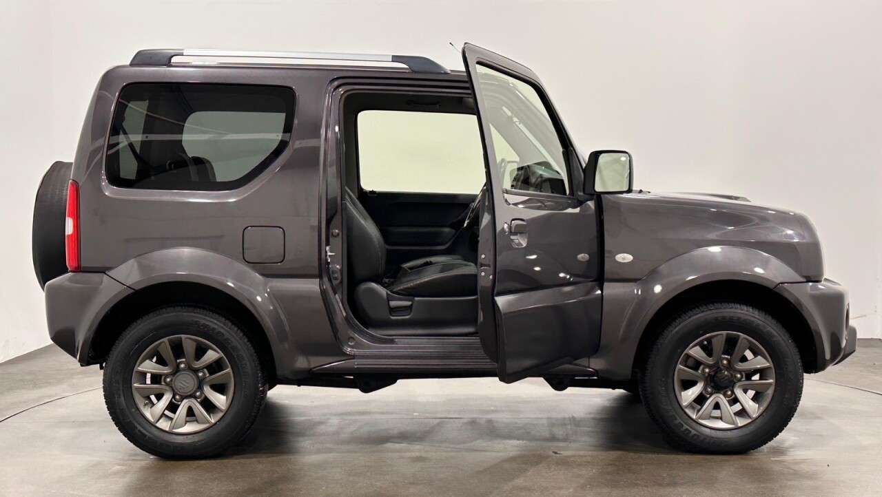 2017 SUZUKI JIMNY 2017 SUZUKI JIMNY