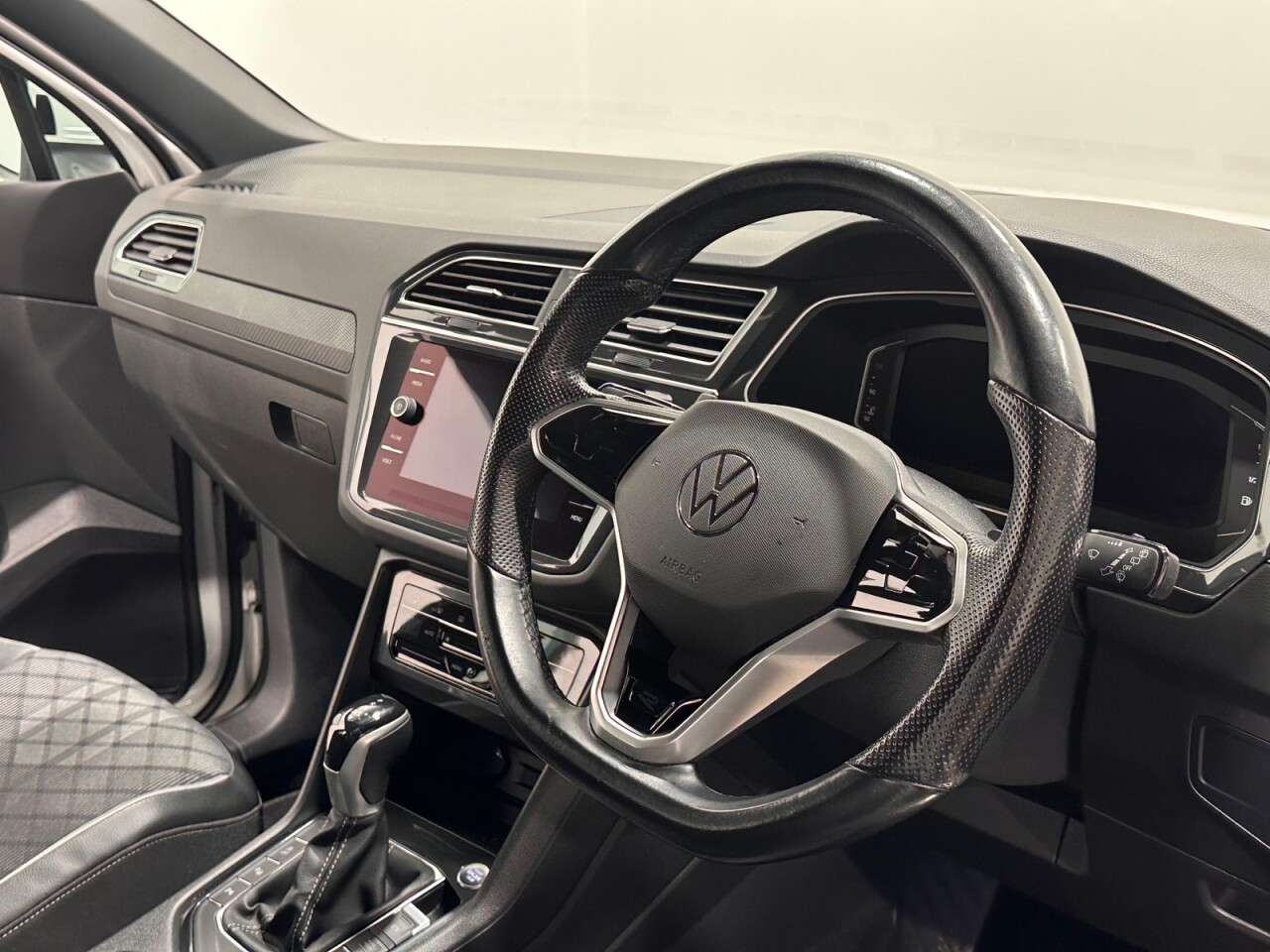 2021 VOLKSWAGEN TIGUAN 2021 VOLKSWAGEN TIGUAN