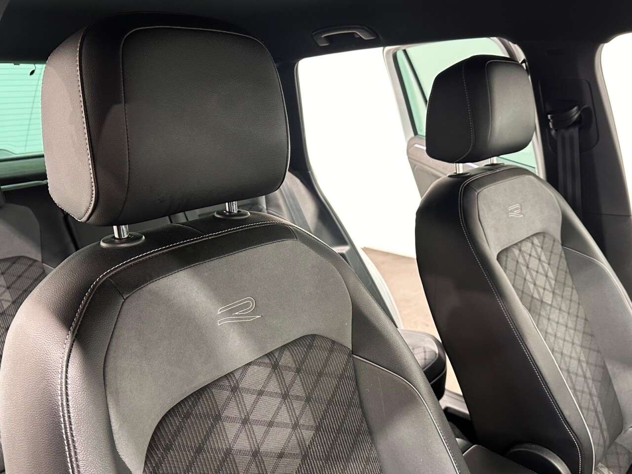 2021 VOLKSWAGEN TIGUAN 2021 VOLKSWAGEN TIGUAN