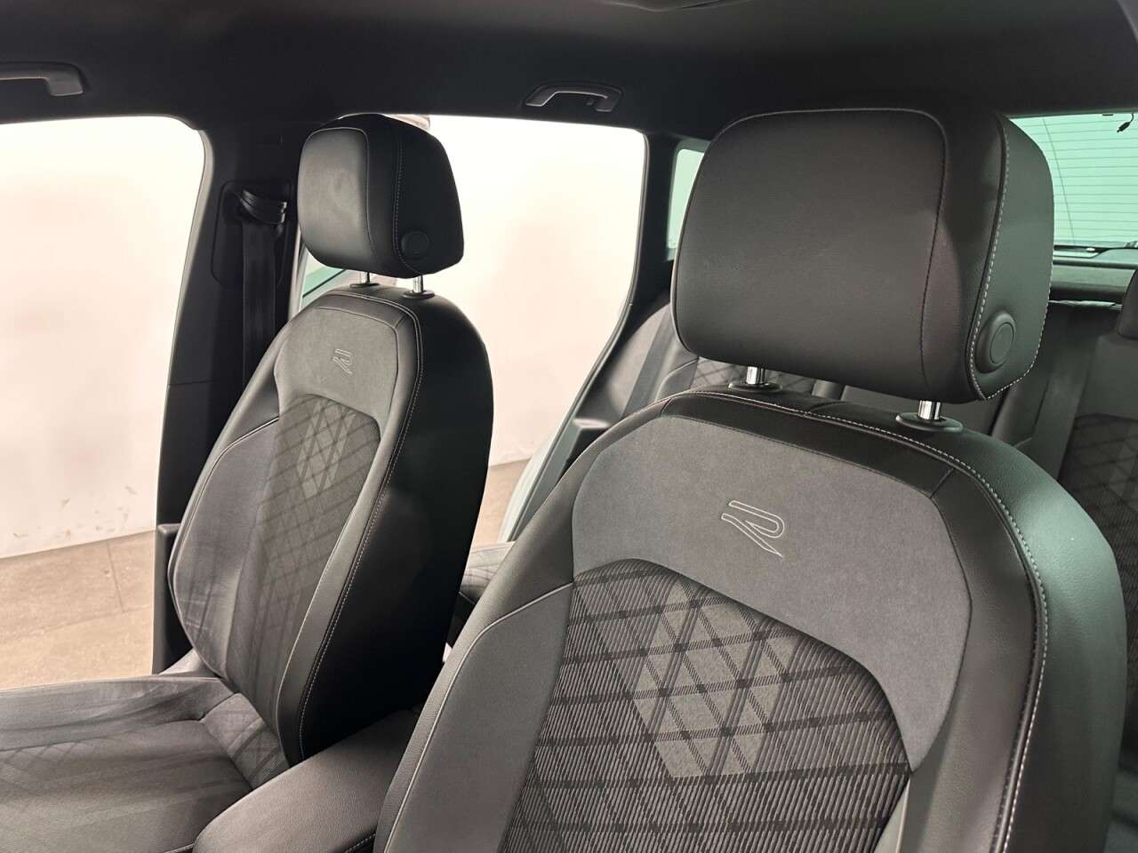 2021 VOLKSWAGEN TIGUAN 2021 VOLKSWAGEN TIGUAN