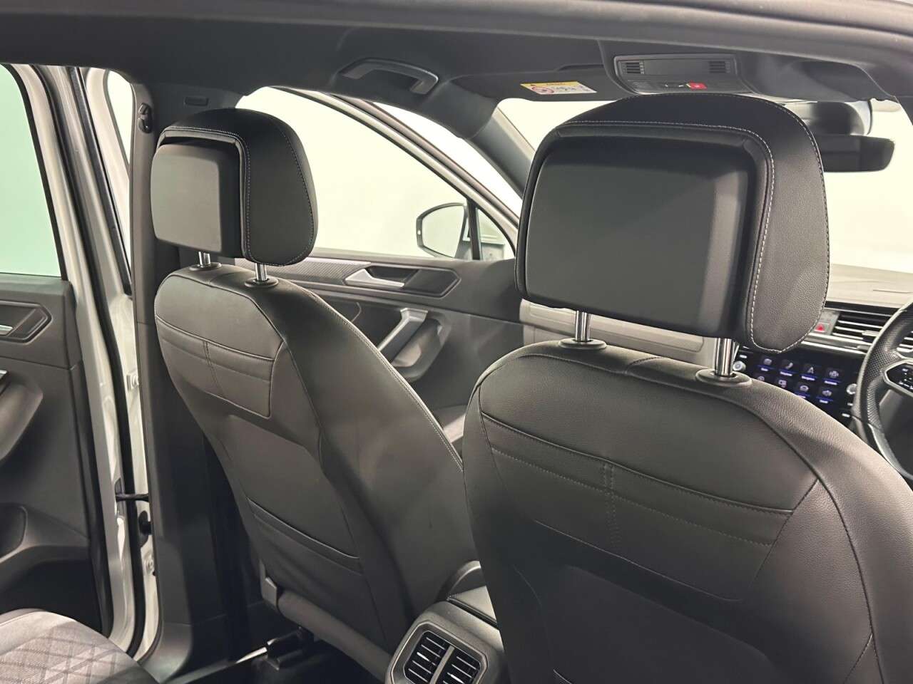 2021 VOLKSWAGEN TIGUAN 2021 VOLKSWAGEN TIGUAN