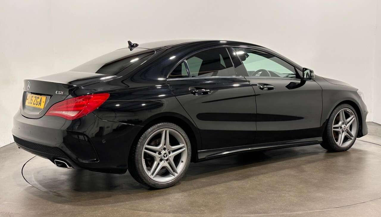 A 2015 MERCEDES-BENZ CLA 2.1 CLA200 CDI AMG Sport Coupe 4dr Diesel 7G-DCT Euro 6 (s/s) (136 ps) Leat A 2015 MERCEDES-BENZ CLA 2.1 CLA200 CDI AMG Sport Coupe 4dr Diesel 7G-DCT Euro 6 (s/s) (136 ps) Leat