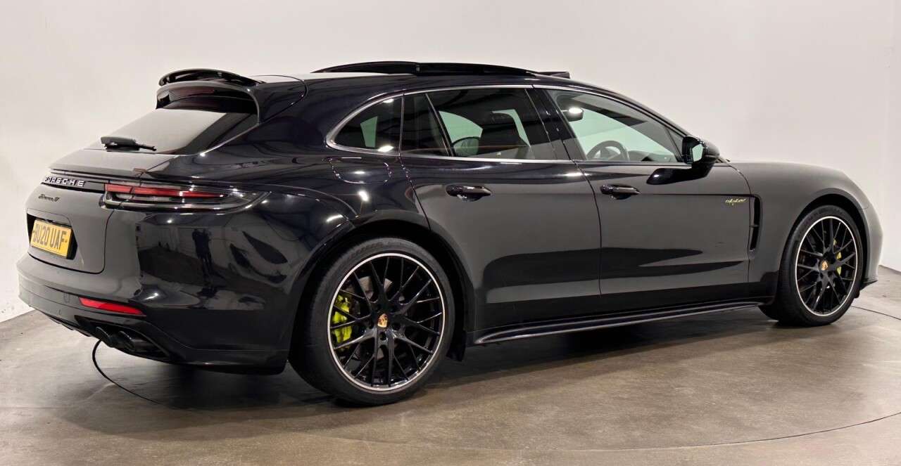 2020 PORSCHE PANAMERA 2020 PORSCHE PANAMERA