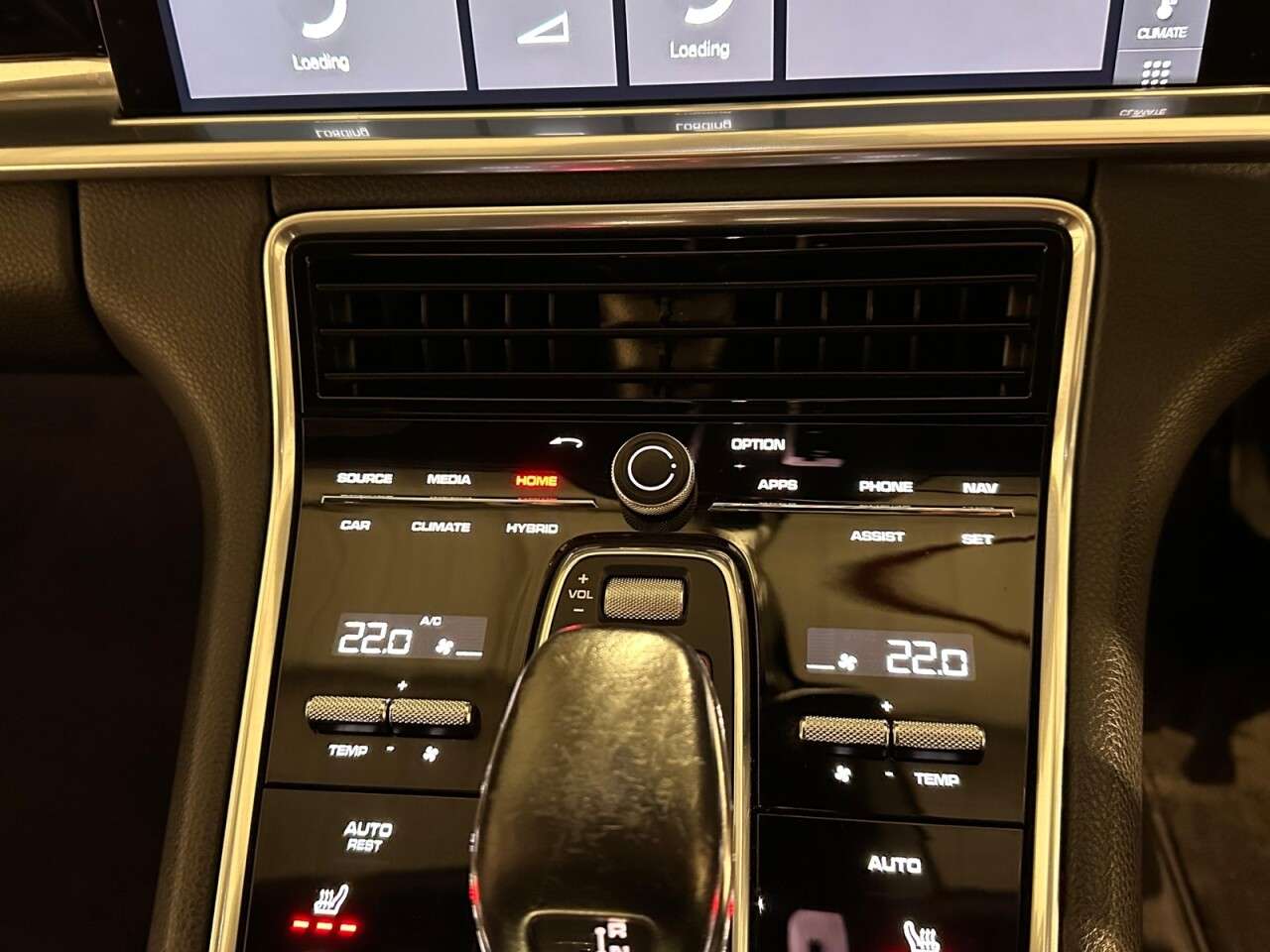 2020 PORSCHE PANAMERA 2020 PORSCHE PANAMERA