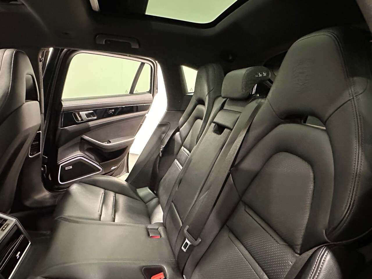 2020 PORSCHE PANAMERA 2020 PORSCHE PANAMERA