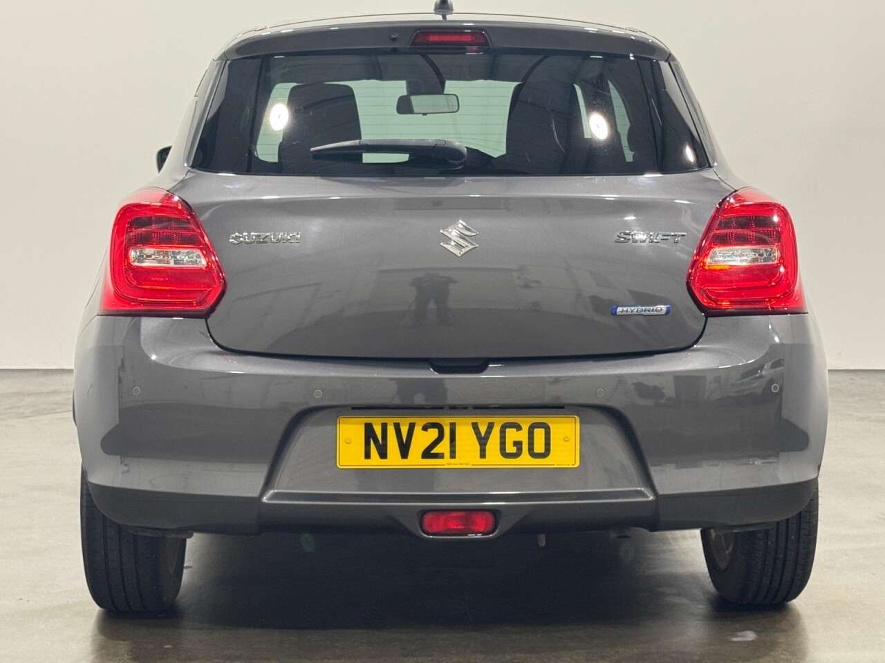 2021 SUZUKI SWIFT 2021 SUZUKI SWIFT