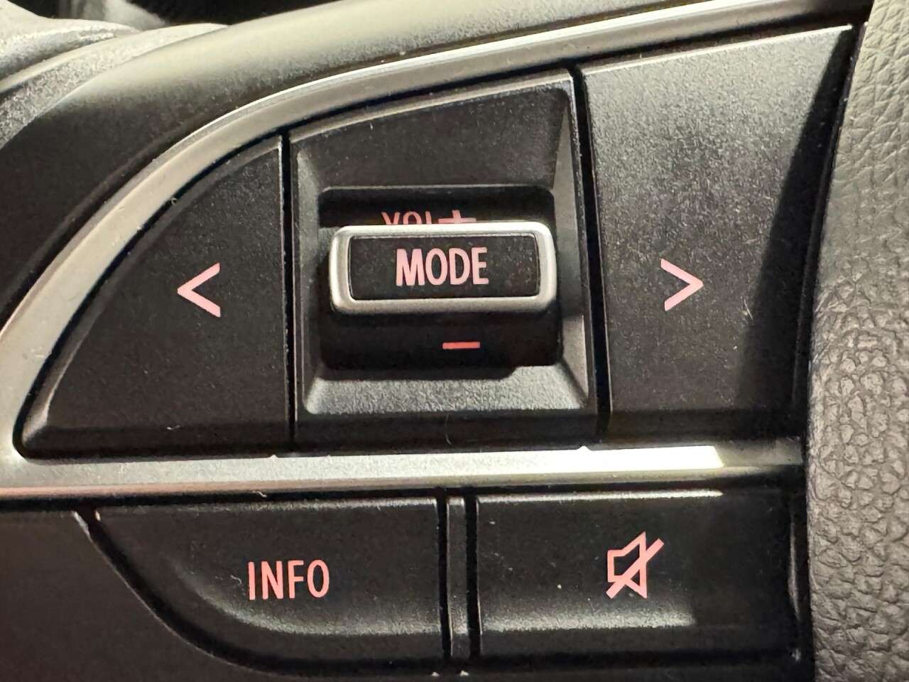 2021 SUZUKI SWIFT 2021 SUZUKI SWIFT