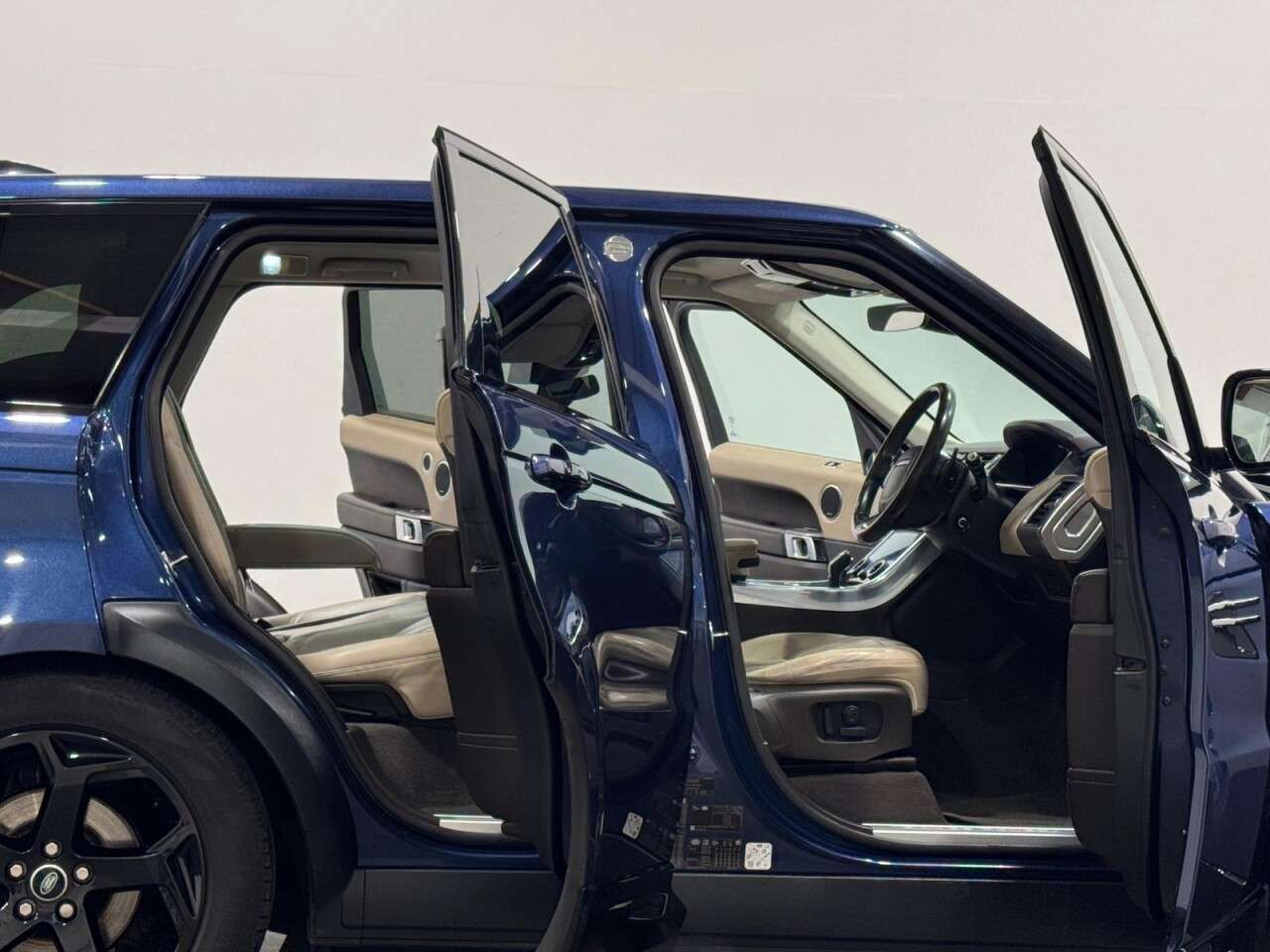 2018 LAND ROVER RANGE ROVER SPORT 2018 LAND ROVER RANGE ROVER SPORT