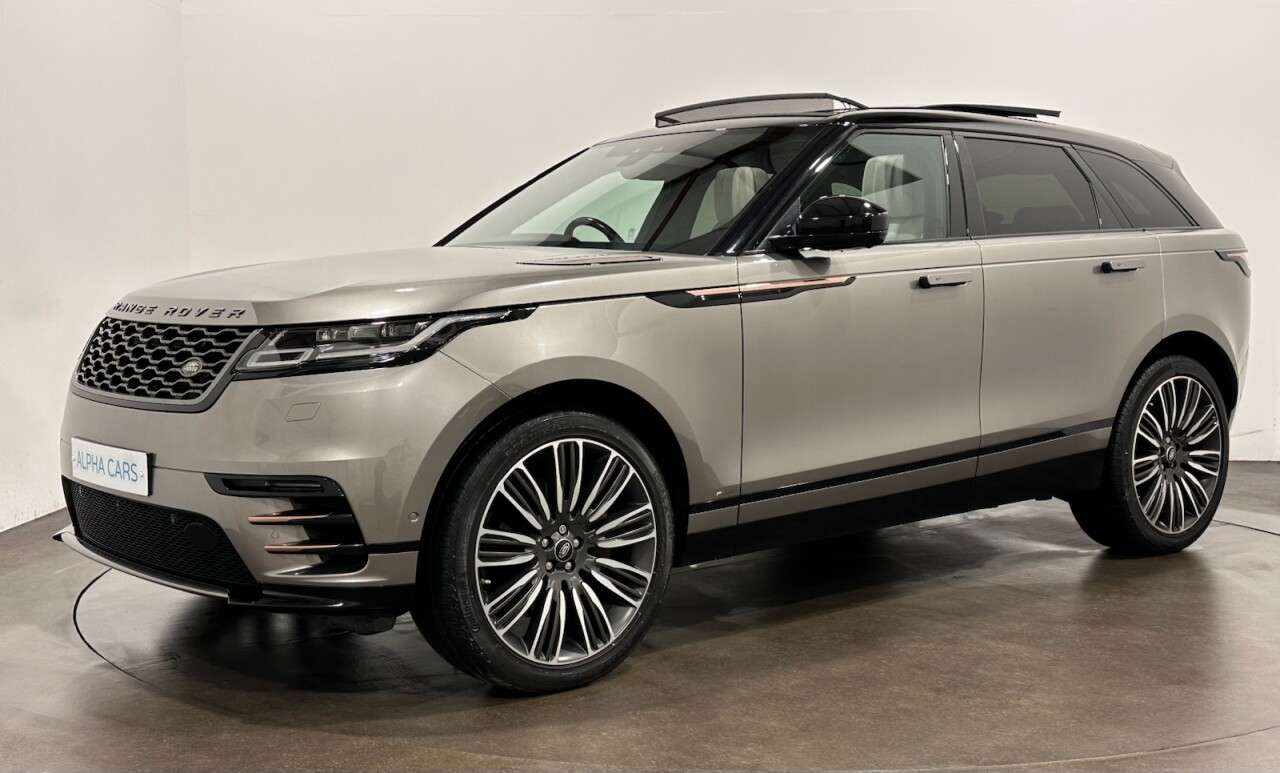 A 2018 LAND ROVER RANGE ROVER VELAR 3.0 Si6 V6 First Edition SUV 5dr Petrol Auto 4WD Euro 6 (s/s) (380 ps) Heat A 2018 LAND ROVER RANGE ROVER VELAR 3.0 Si6 V6 First Edition SUV 5dr Petrol Auto 4WD Euro 6 (s/s) (380 ps) Heat