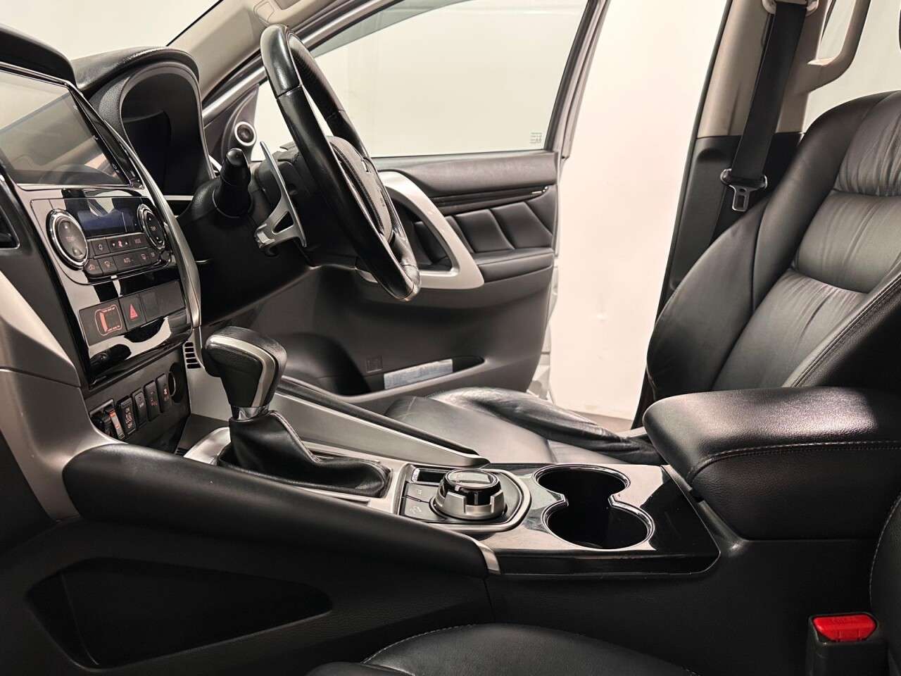 2019 MITSUBISHI SHOGUN SPORT 2019 MITSUBISHI SHOGUN SPORT