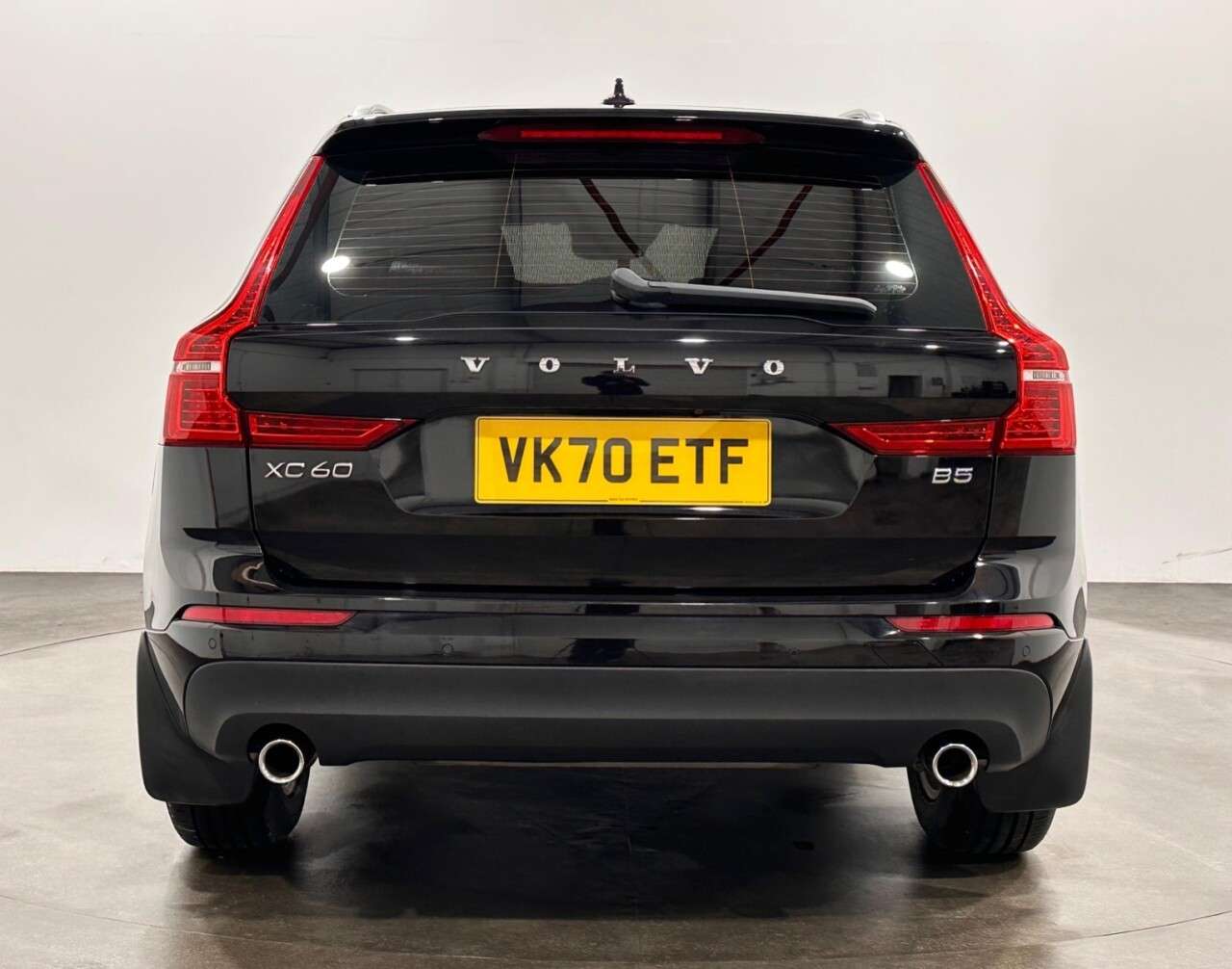 2020 VOLVO XC60 2020 VOLVO XC60