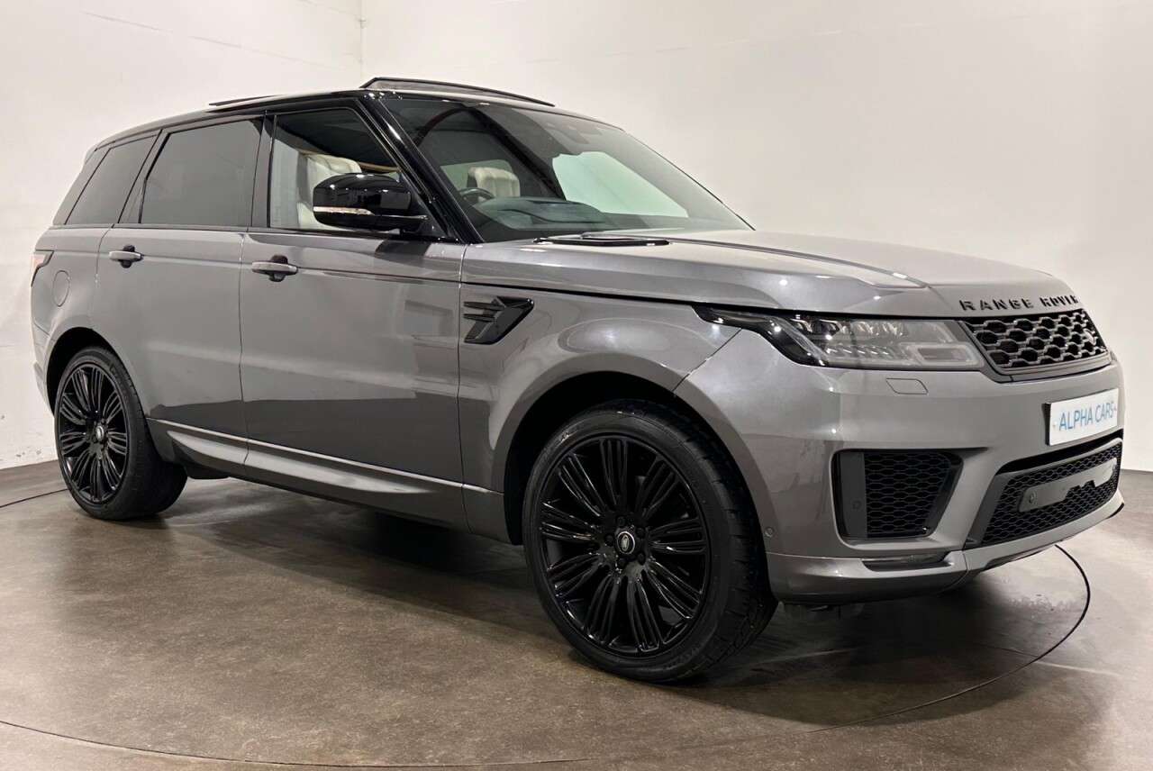 A 2018 LAND ROVER RANGE ROVER SPORT 3.0 SD V6 HSE Dynamic SUV 5dr Diesel Auto 4WD Euro 6 (s/s) (306 ps) Heated A 2018 LAND ROVER RANGE ROVER SPORT 3.0 SD V6 HSE Dynamic SUV 5dr Diesel Auto 4WD Euro 6 (s/s) (306 ps) Heated