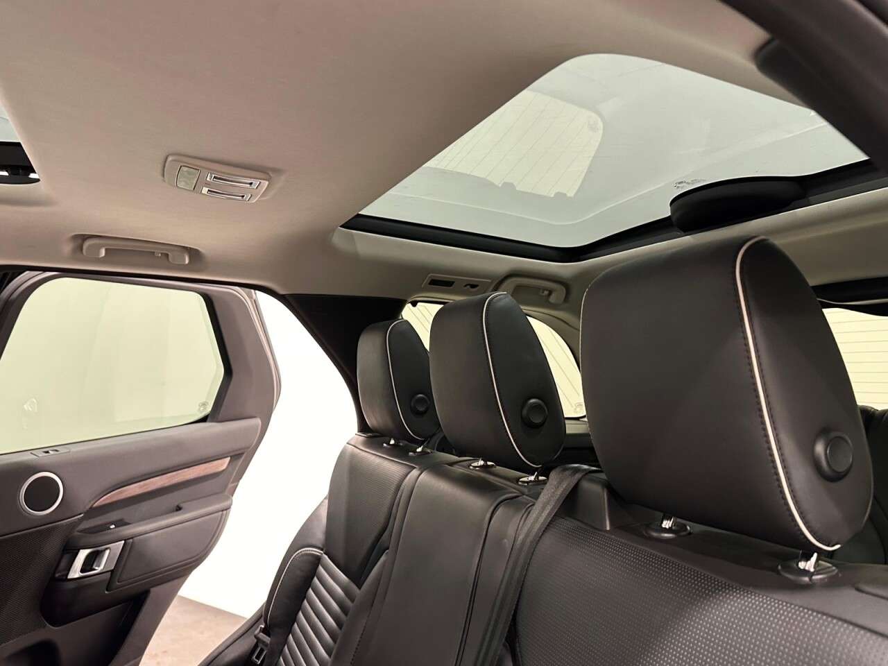 2018 LAND ROVER DISCOVERY 2018 LAND ROVER DISCOVERY