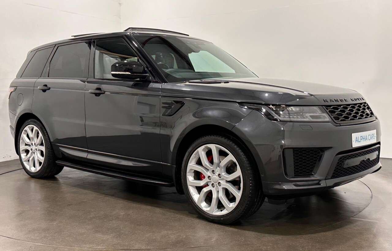 A 2019 LAND ROVER RANGE ROVER SPORT 4.4 SD V8 Autobiography Dynamic SUV 5dr Diesel Auto 4WD Euro 6 (s/s) (339 p A 2019 LAND ROVER RANGE ROVER SPORT 4.4 SD V8 Autobiography Dynamic SUV 5dr Diesel Auto 4WD Euro 6 (s/s) (339 p