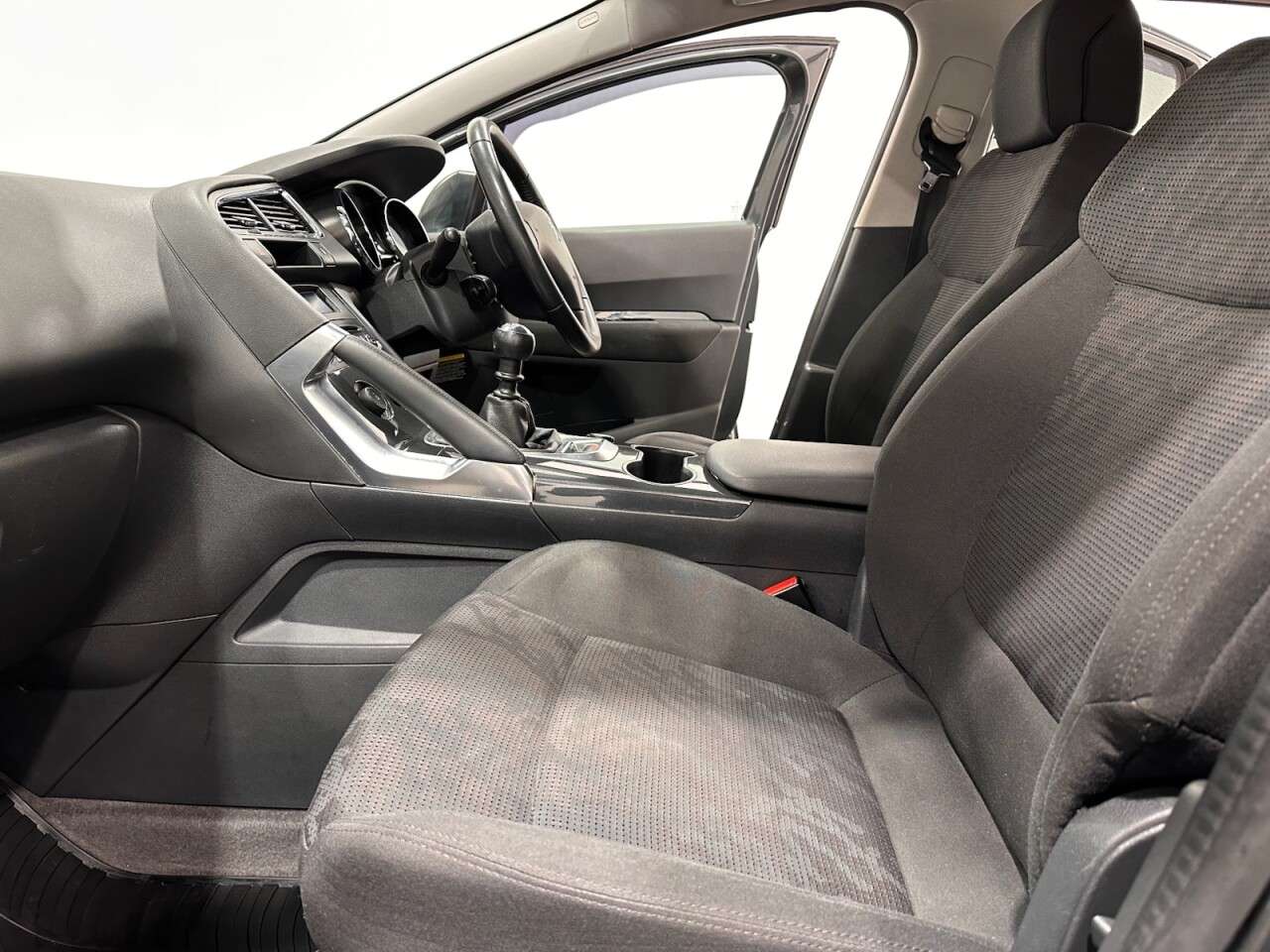 2013 PEUGEOT 3008 2013 PEUGEOT 3008