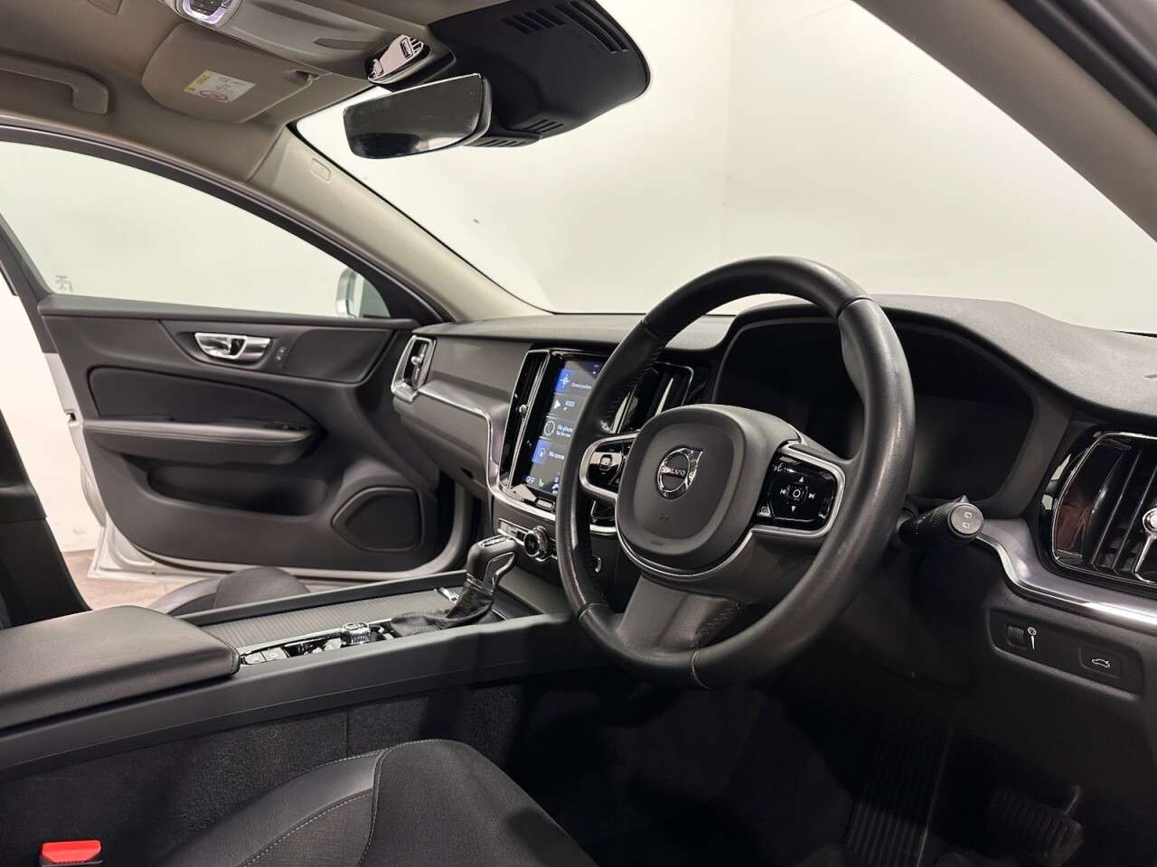 2019 VOLVO V60 CROSS COUNTRY 2019 VOLVO V60 CROSS COUNTRY