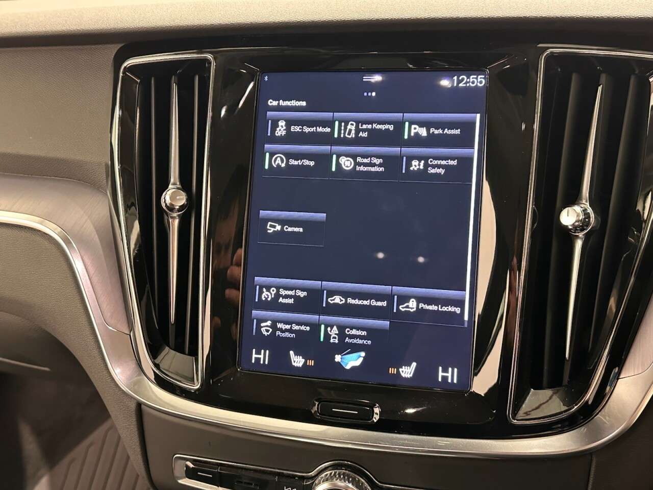 2019 VOLVO V60 CROSS COUNTRY 2019 VOLVO V60 CROSS COUNTRY