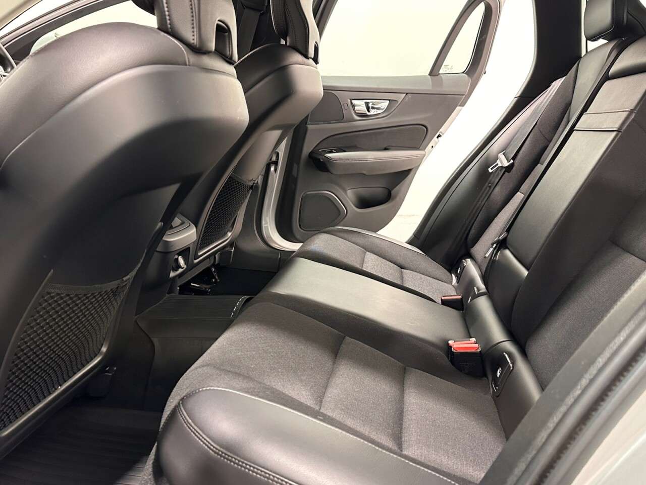 2019 VOLVO V60 CROSS COUNTRY 2019 VOLVO V60 CROSS COUNTRY