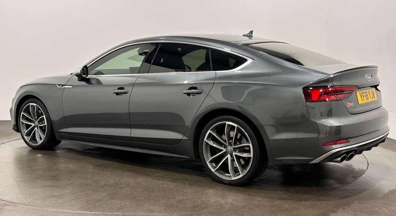 A 2018 AUDI S5 3.0 TFSI V6 Sportback 5dr Petrol Tiptronic quattro Euro 6 (s/s) (354 ps) Fu A 2018 AUDI S5 3.0 TFSI V6 Sportback 5dr Petrol Tiptronic quattro Euro 6 (s/s) (354 ps) Fu