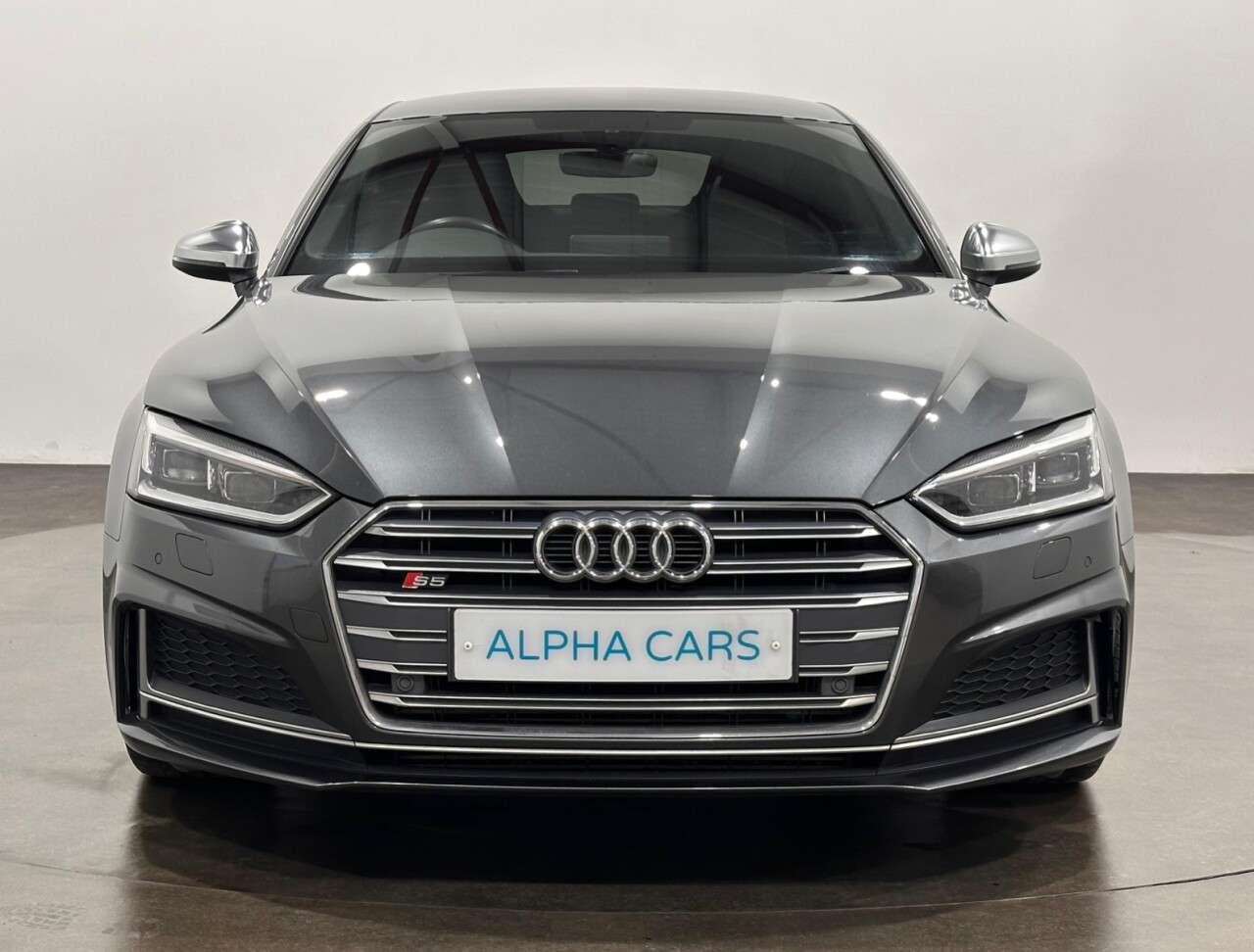 2018 AUDI S5 2018 AUDI S5