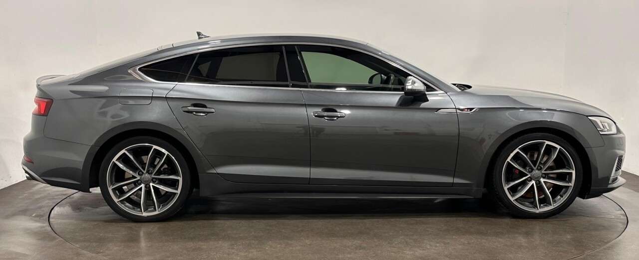 2018 AUDI S5 2018 AUDI S5