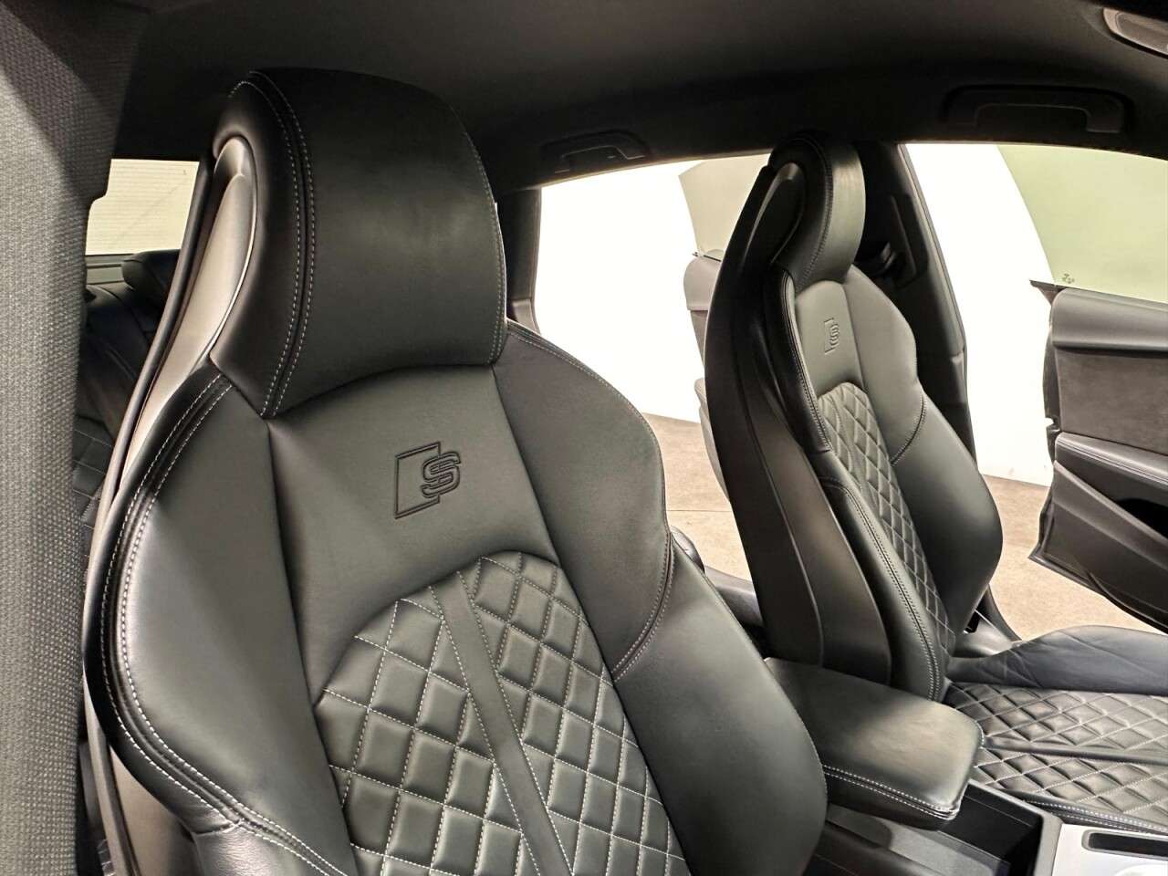 2018 AUDI S5 2018 AUDI S5