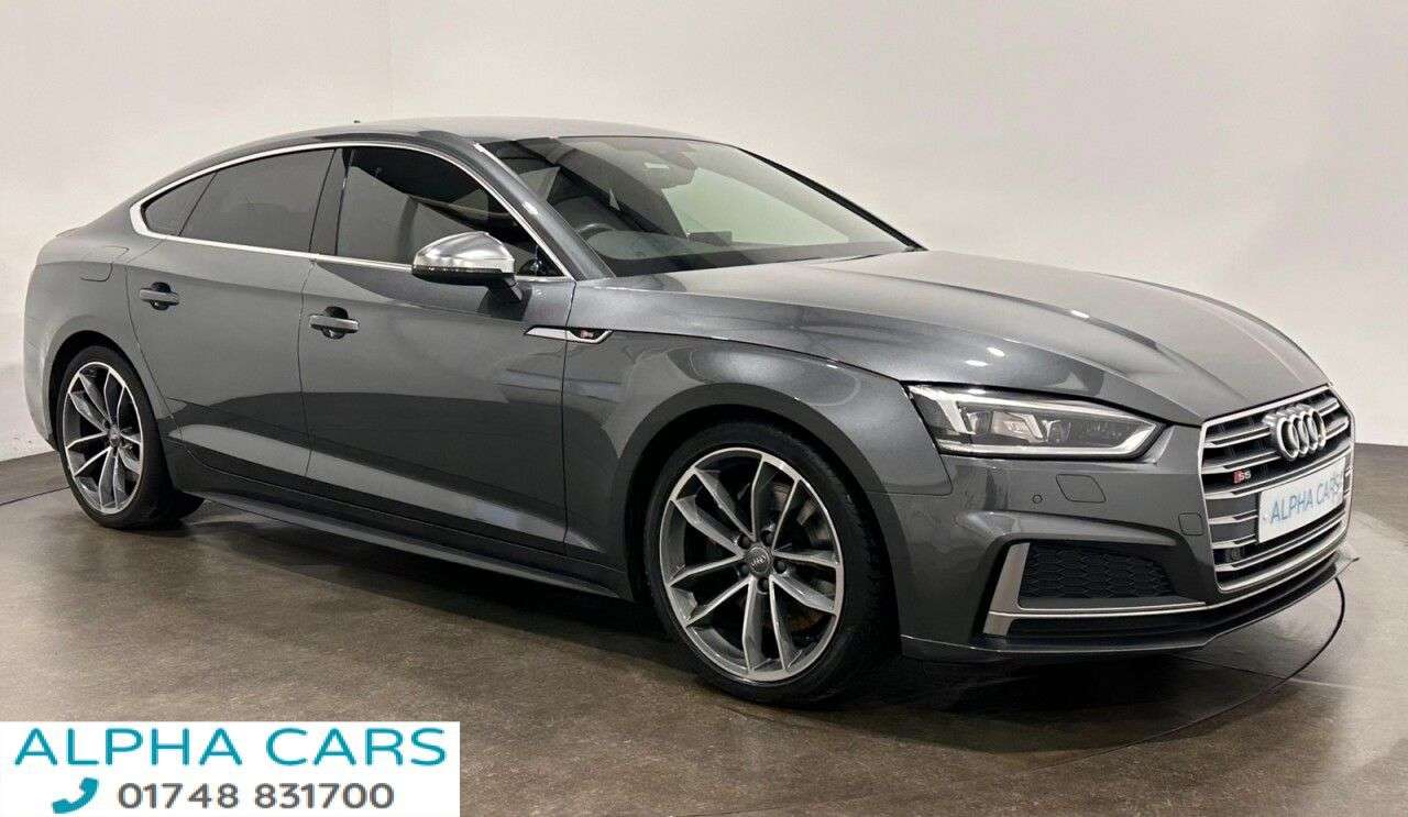 A 2018 AUDI S5 3.0 TFSI V6 Sportback 5dr Petrol Tiptronic quattro Euro 6 (s/s) (354 ps) Fu A 2018 AUDI S5 3.0 TFSI V6 Sportback 5dr Petrol Tiptronic quattro Euro 6 (s/s) (354 ps) Fu