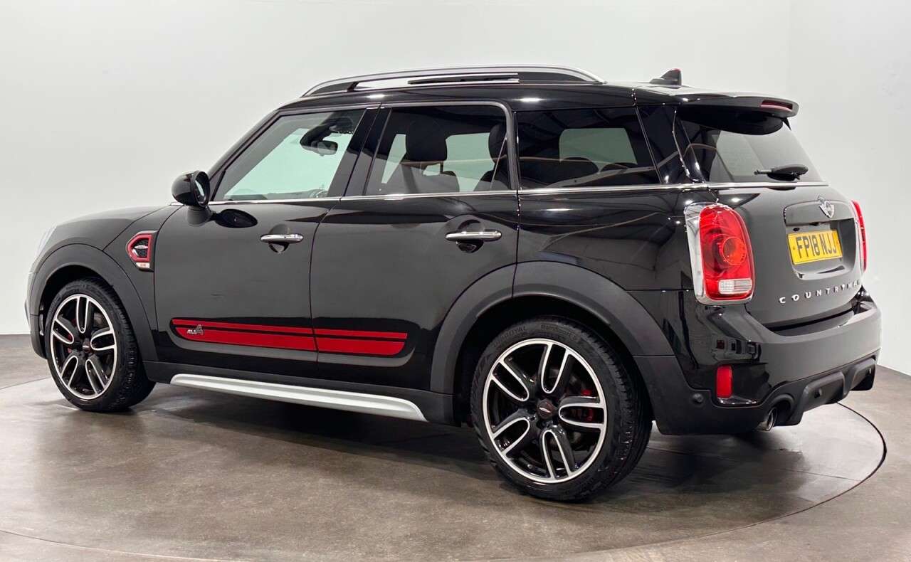 A 2018 MINI COUNTRYMAN 2.0 John Cooper Works SUV 5dr Petrol Manual ALL4 Euro 6 (s/s) (231 ps) Full A 2018 MINI COUNTRYMAN 2.0 John Cooper Works SUV 5dr Petrol Manual ALL4 Euro 6 (s/s) (231 ps) Full
