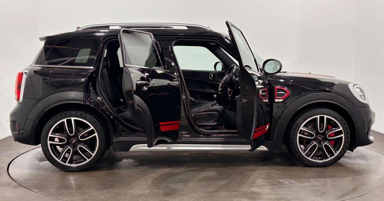 2018 MINI COUNTRYMAN 2018 MINI COUNTRYMAN