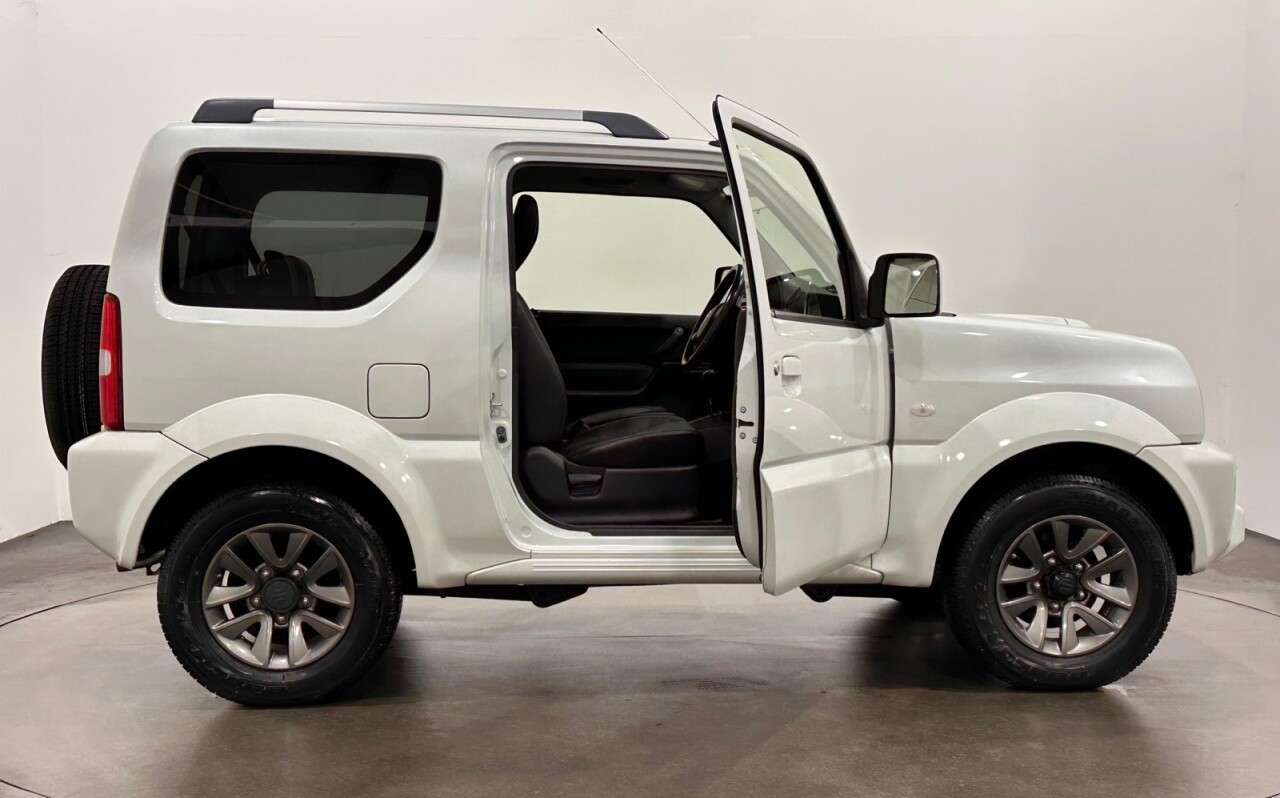 2017 SUZUKI JIMNY 2017 SUZUKI JIMNY