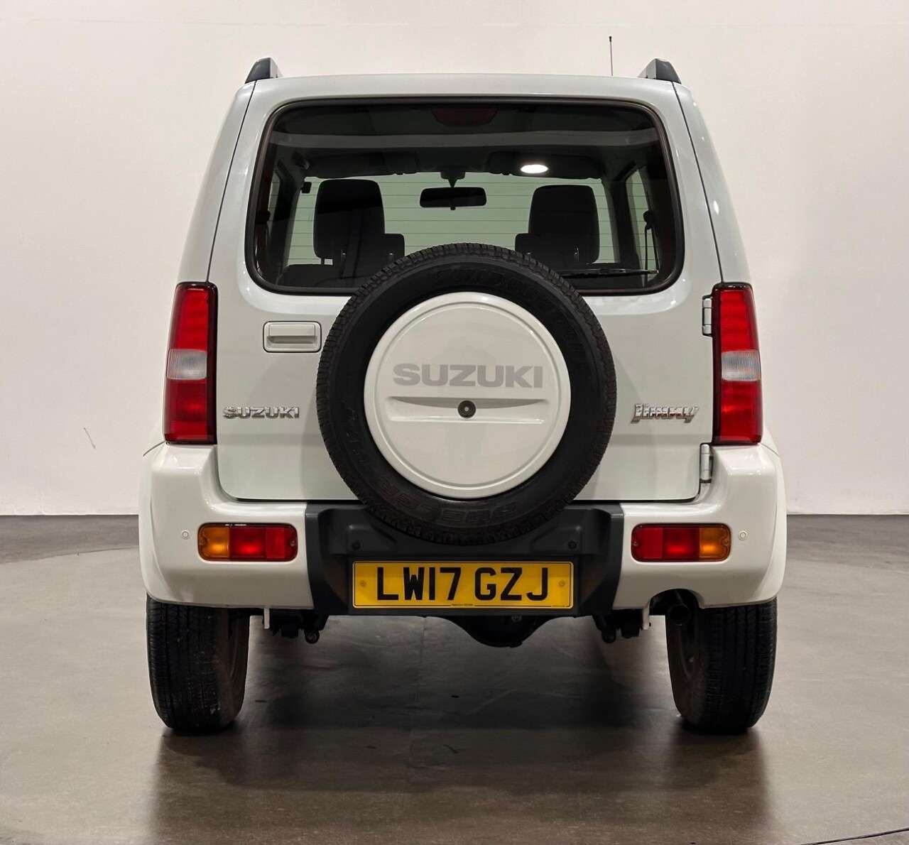 2017 SUZUKI JIMNY 2017 SUZUKI JIMNY